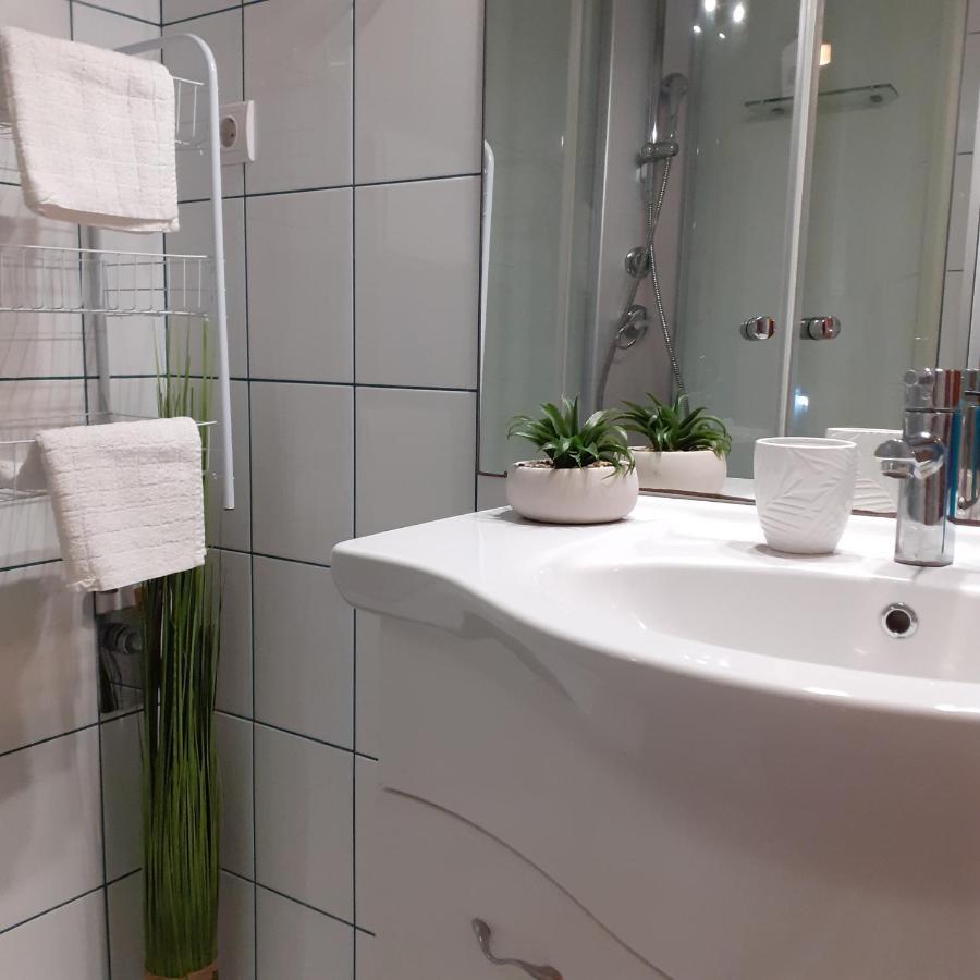 Lux Apartman Villa Hajdúszoboszló Buitenkant foto