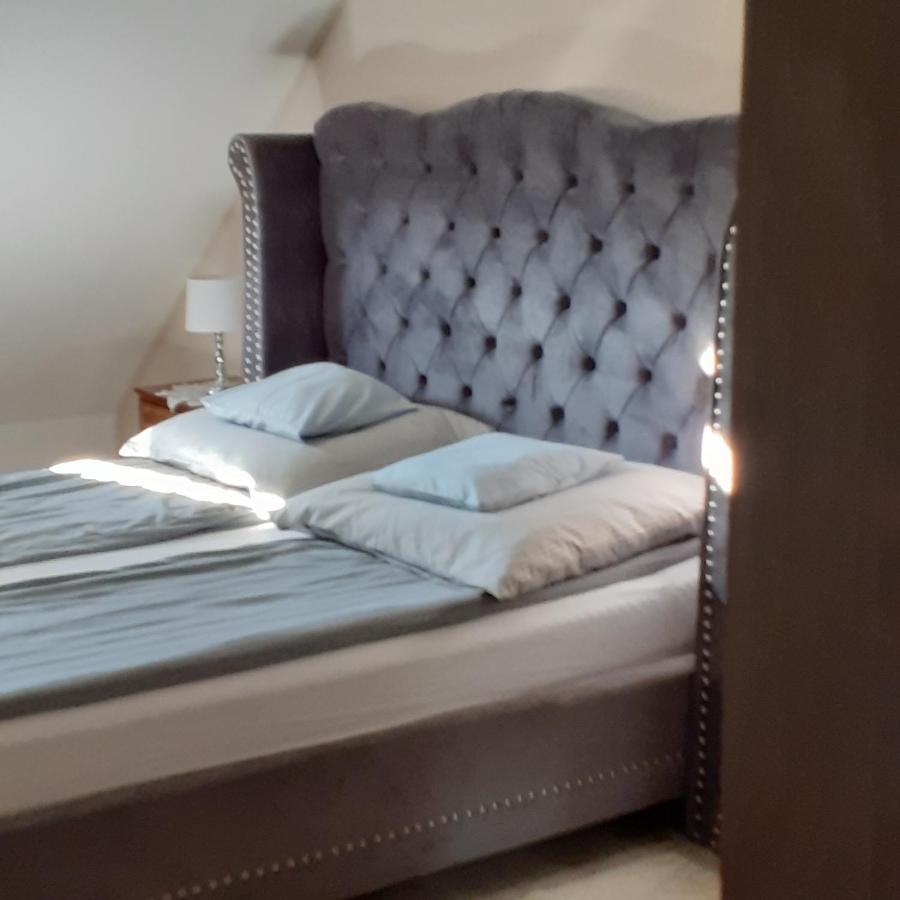 Lux Apartman Villa Hajdúszoboszló Buitenkant foto