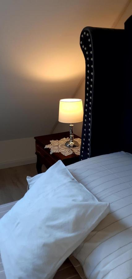 Lux Apartman Villa Hajdúszoboszló Buitenkant foto